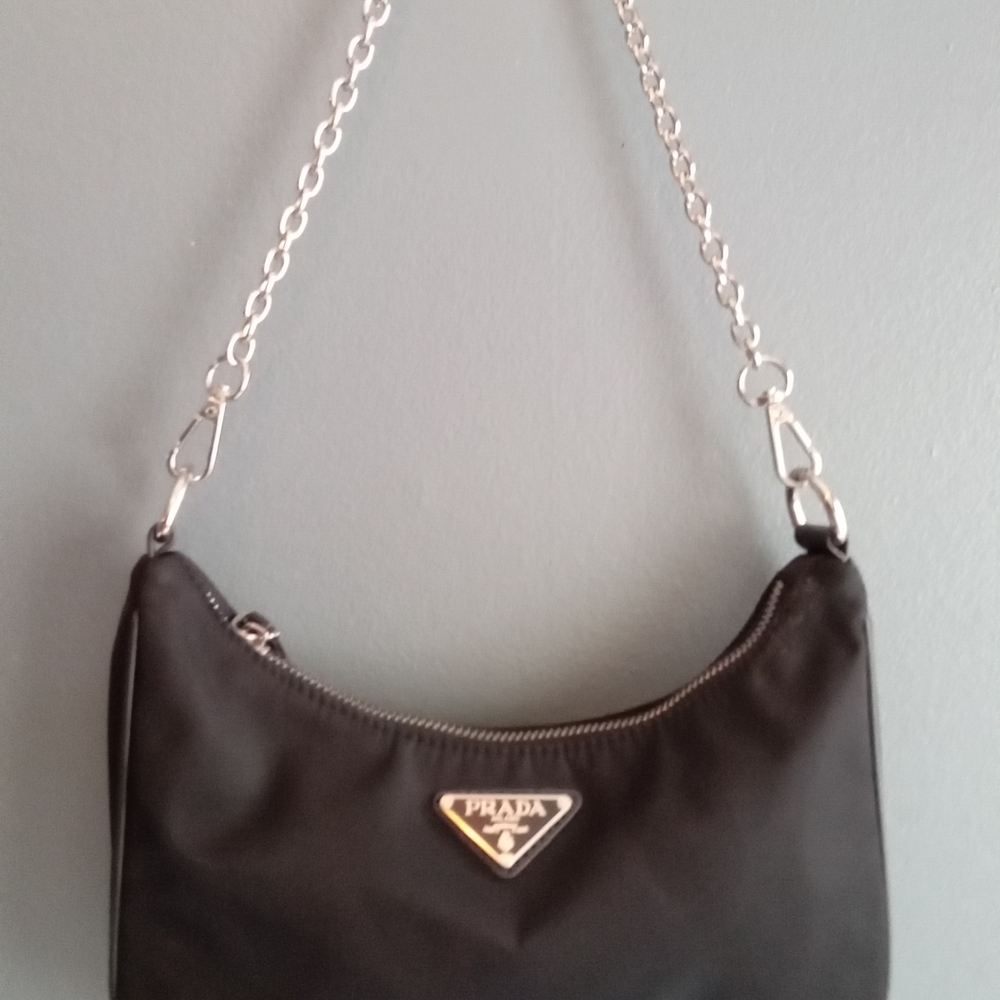 Prada Re Edition‎ 2000 Nylon Mini Shoulder Bag Black Silver Chain - Picture 5 of 8